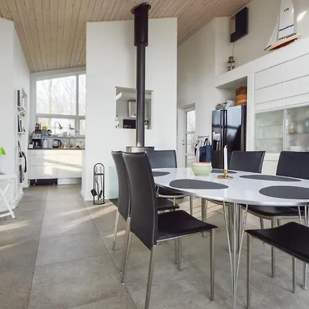 Three-bedroom In Haderslev