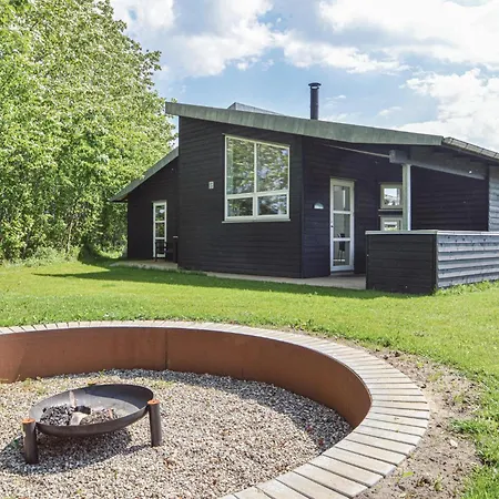 Three-bedroom In Σπίτι διακοπών Haderslev