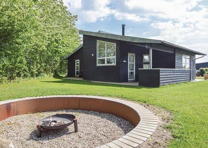 Three-bedroom In Tatil Evi Haderslev